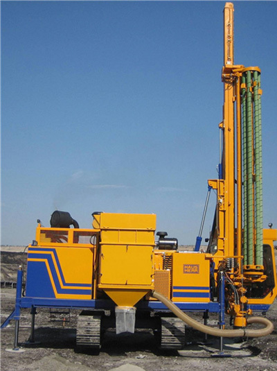 矿山工程机械设备简介篇——高效穿孔的利器 牙轮钻机科普